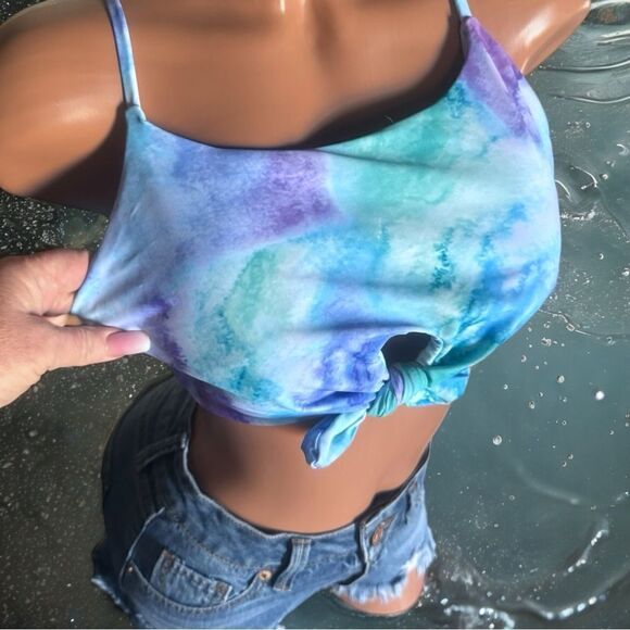 SHEIN Swimwear l Tie-Dye, Tie-Front l Bathing Suit Top l XL l EUC - Picture 3 of 9